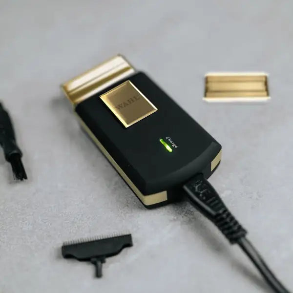Travel Shaver Gold