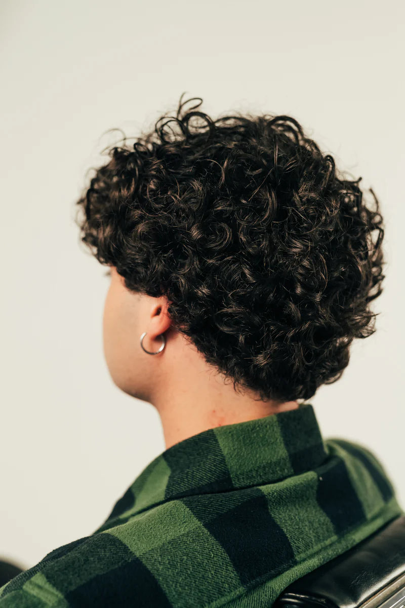 Lockenkontrollschaum