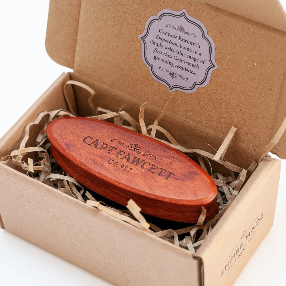 Schnurrbart-Bartbürste mit Wildschweinborsten