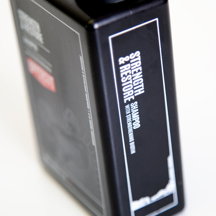 Shampoo „Strength & Restore“